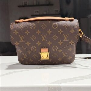 Louis Vuitton Classic Monogram Crossbody Bag